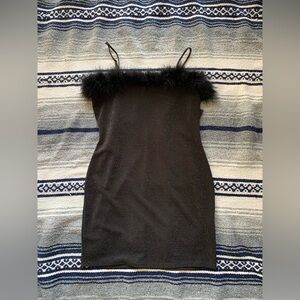 MINI TUBE DRESS WITH FEATHER TRIM SIZE L NWOT